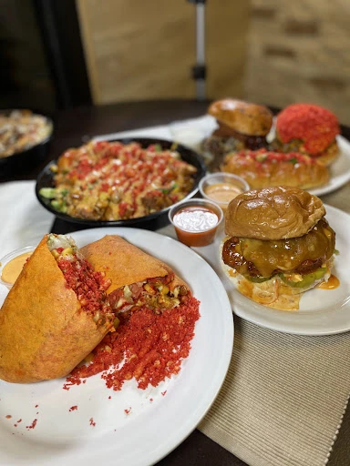 Prime Eatery Burgers & Sandwiches - Dearborn photo
